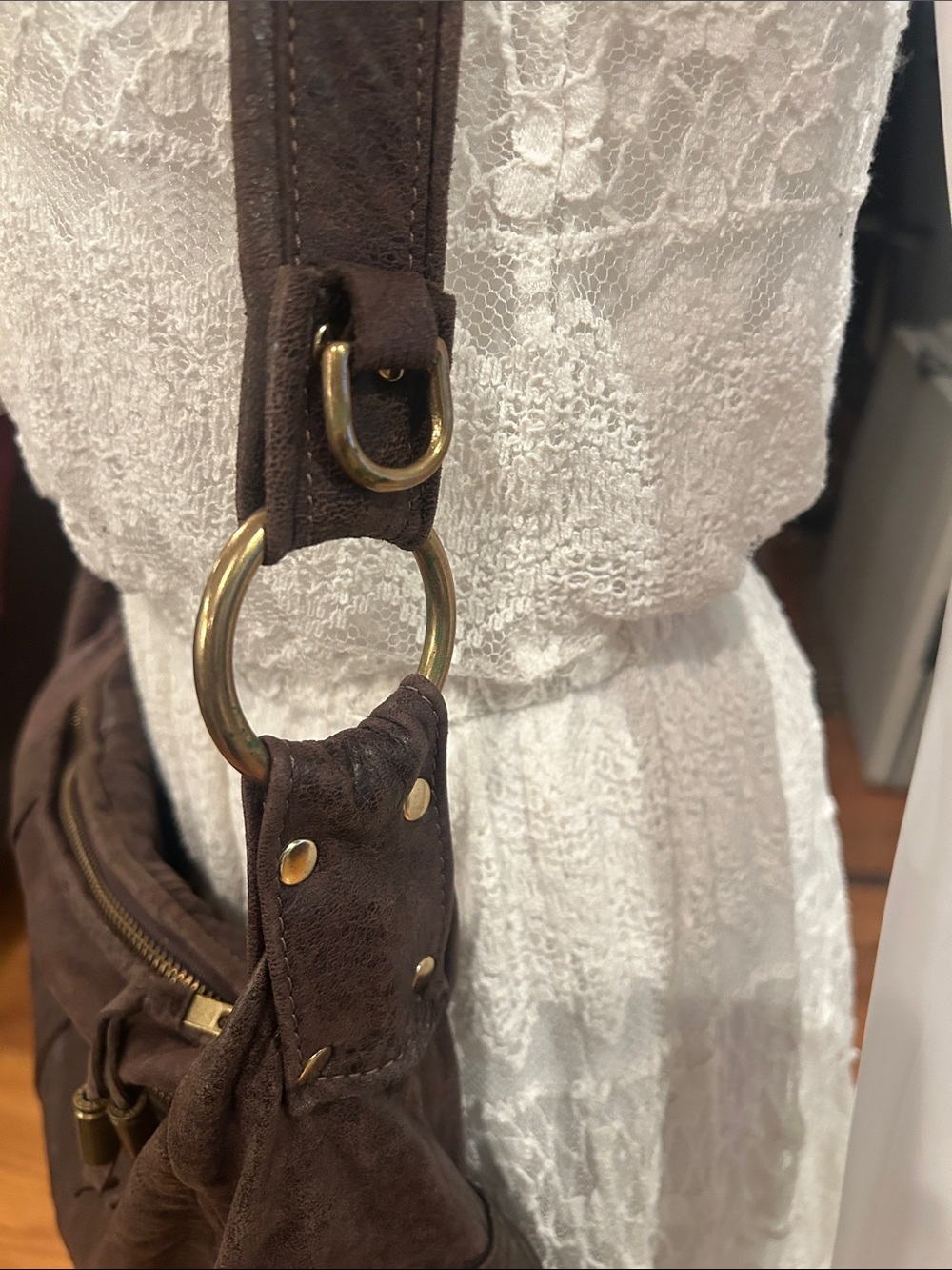 Maya Moon Leather large Crossbody Shoulder Bag - Brown - Picture 4 of 11